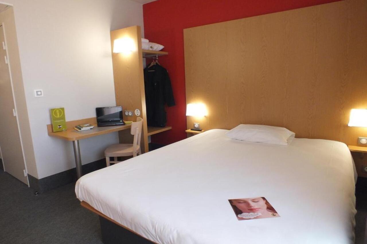 B&B HOTEL Lille Grand Stade Villeneuve-d’Ascq Exterior foto