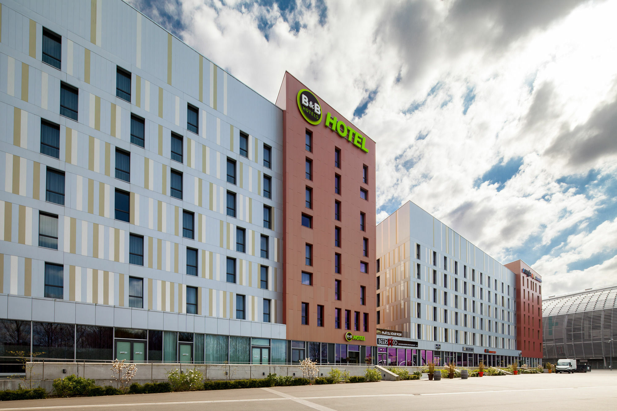 B&B HOTEL Lille Grand Stade Villeneuve-d’Ascq Exterior foto